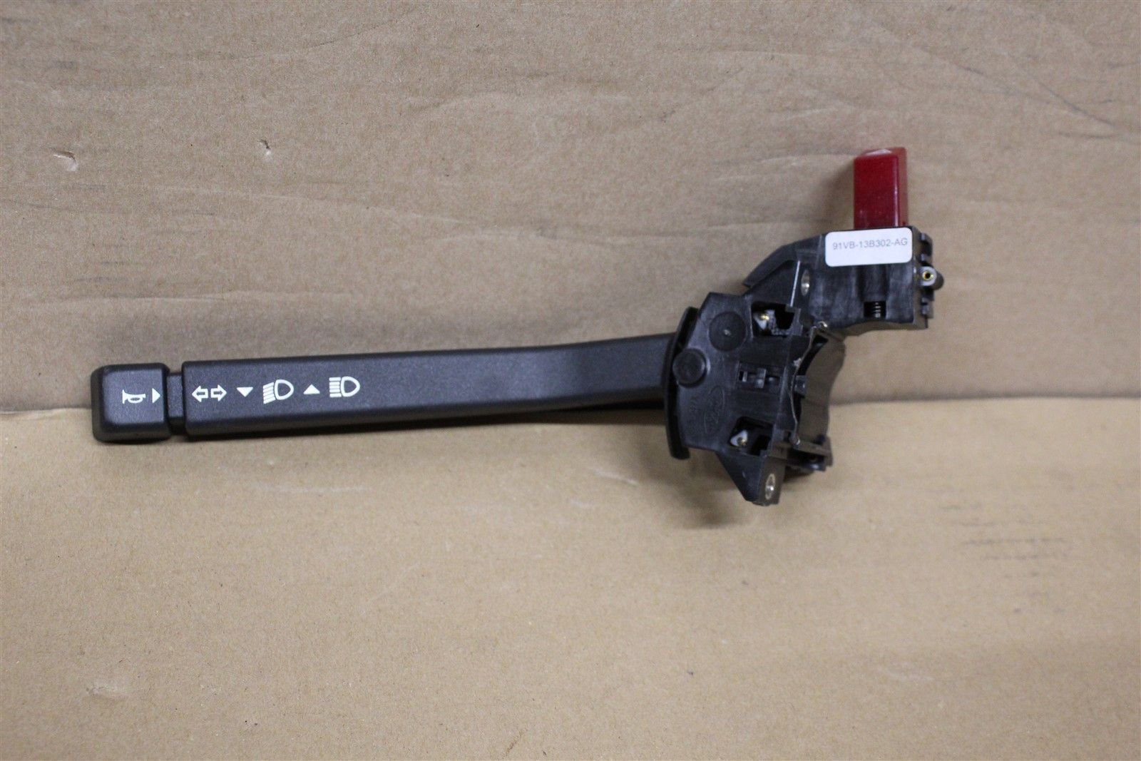 FORD 1052252 ПЕРЕКЛ.УКАЗ.ПОВ
