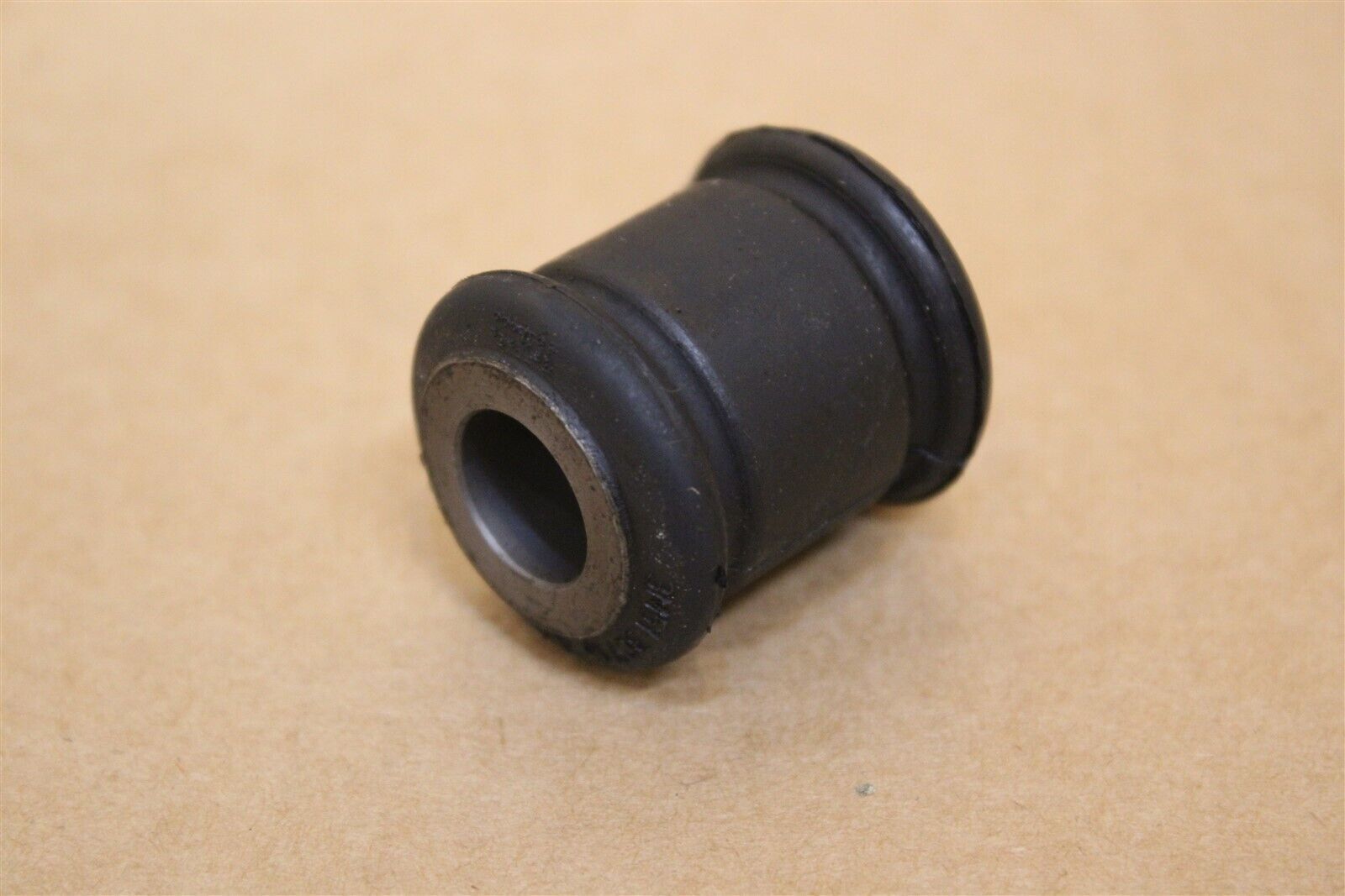 1251934 ИЗОЛЯТОР \ INSULATOR 
