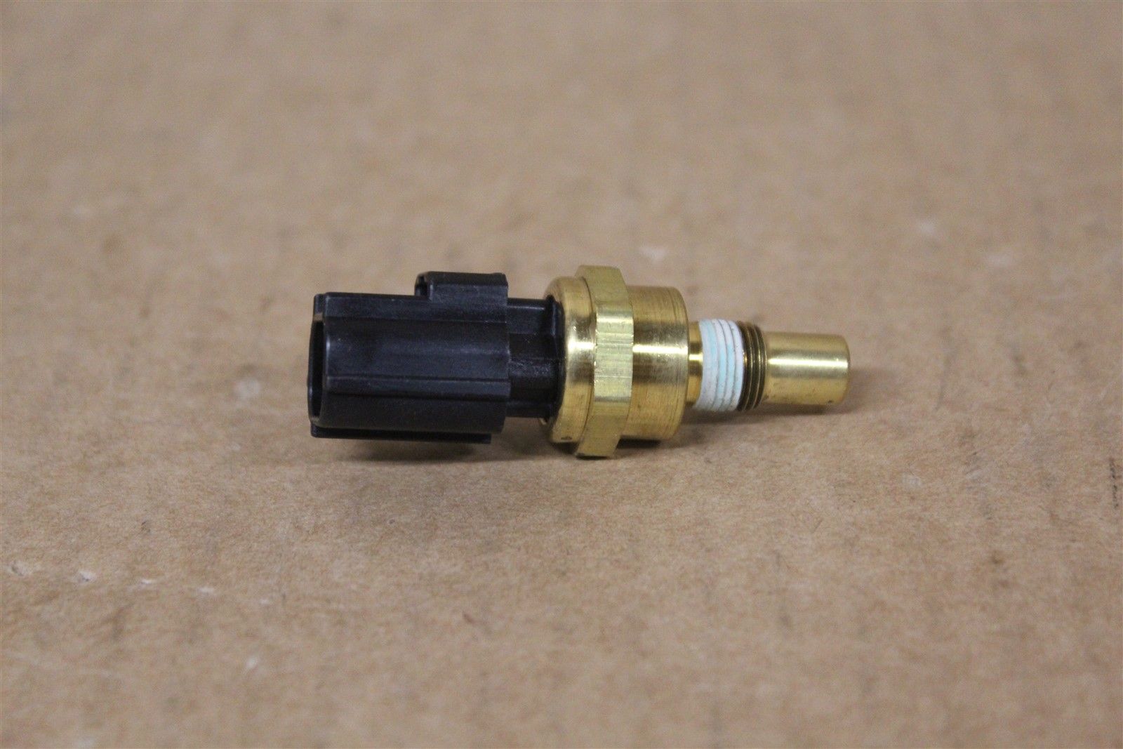FORD 3999215 Датчик темп ZH D25 D18 1297
