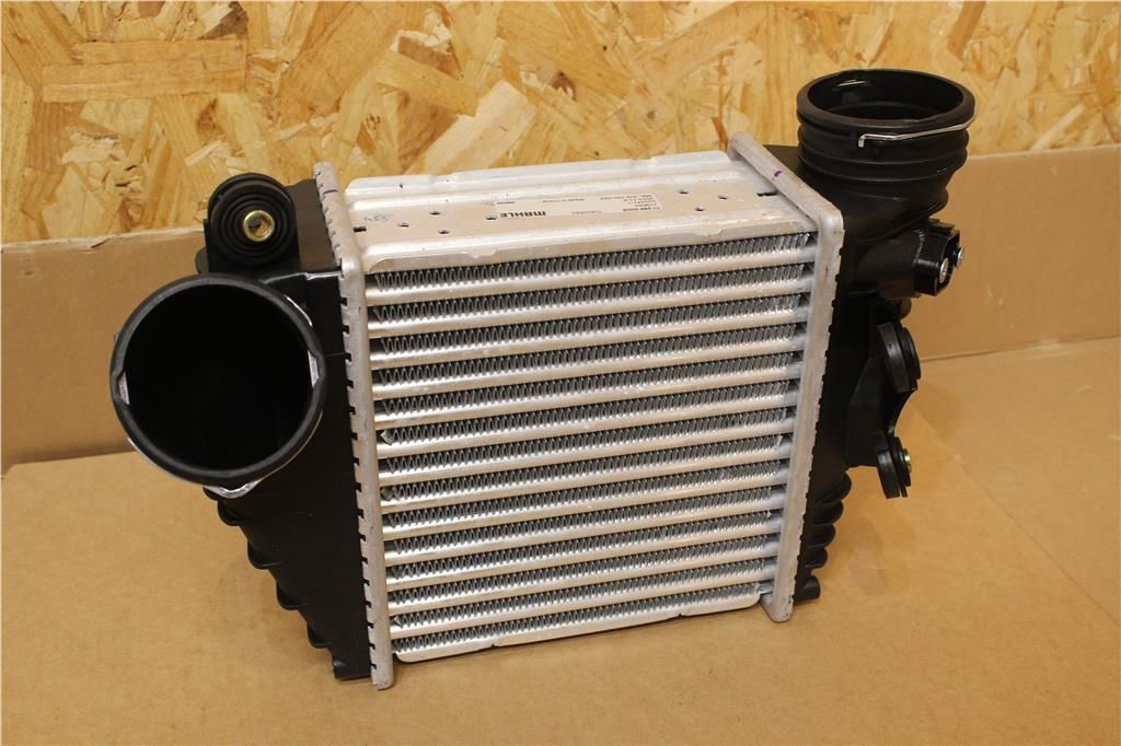 MAHLE CI299000S Интеркулер