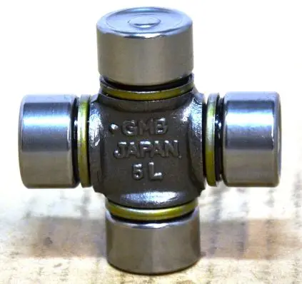 SPIDAN U024 Шарнир, продольный вал