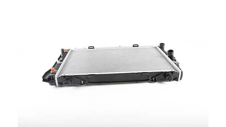 BSG60520047 Радиатор охлаждения двигателя