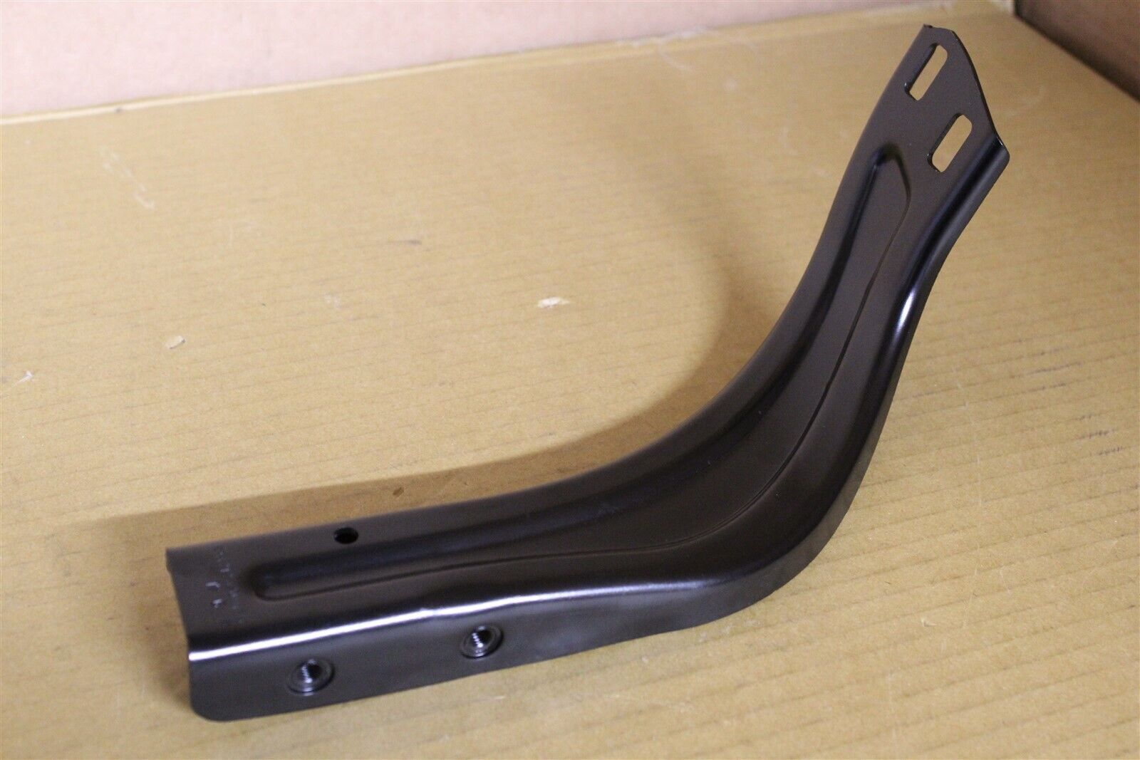 A2126200185 