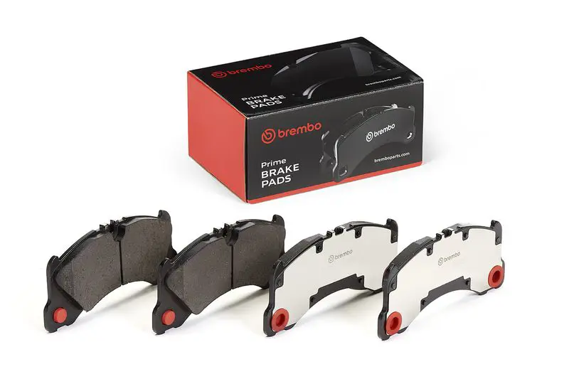 BREMBO P65046 Комплект тормозных колодок,