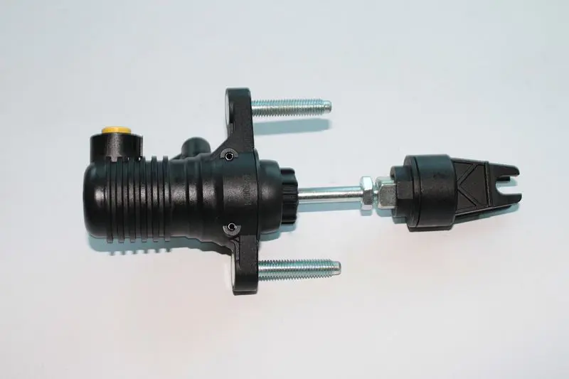 BREMBO C83031 Главный цилиндр, система