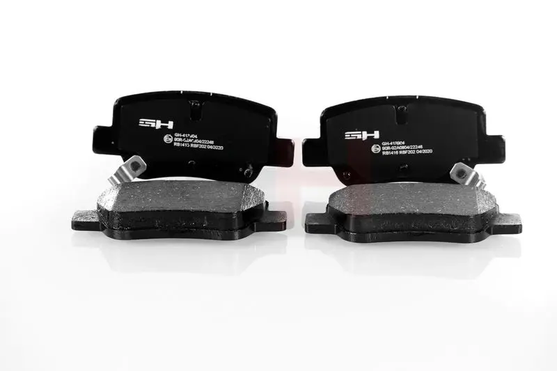 GH GH413904 Комплект тормозных колодок,