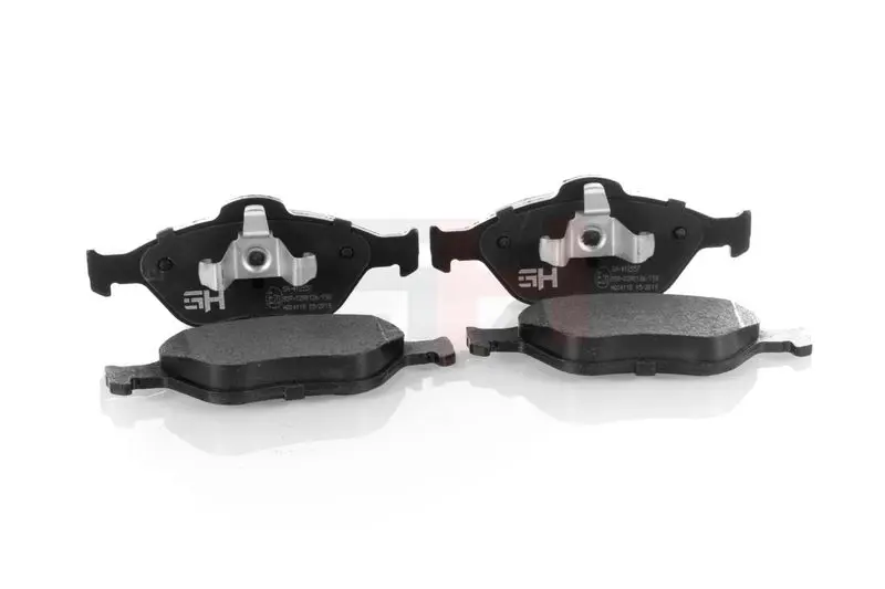 GH GH412557 Комплект тормозных колодок,