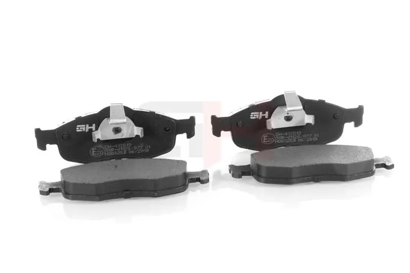 GH GH412519 Комплект тормозных колодок,