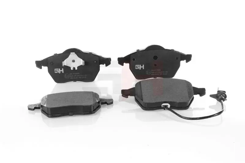 GH GH412555 Комплект тормозных колодок,