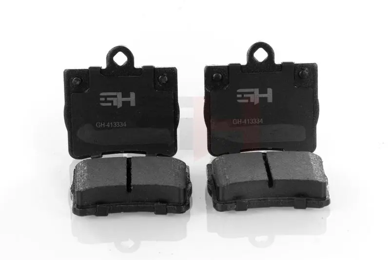 GH GH413334 Комплект тормозных колодок,
