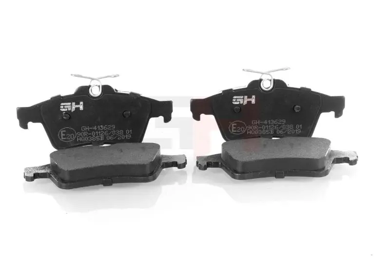 GH GH413629 Комплект тормозных колодок,