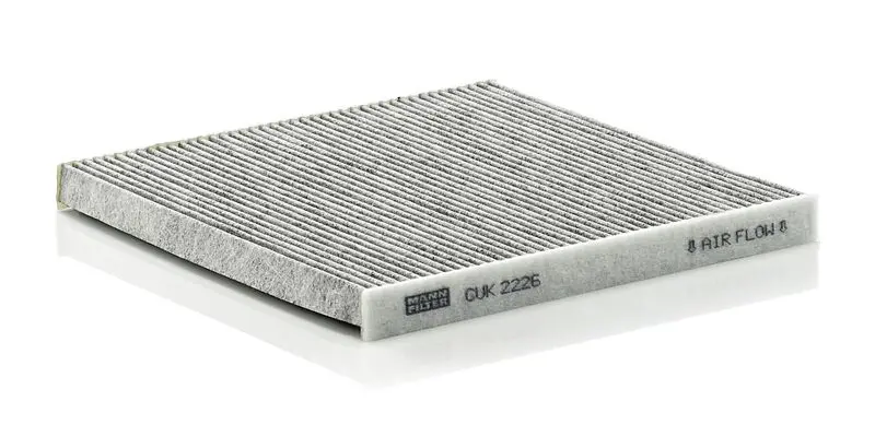 MANN CUK2226 Фильтр салонный угольный
