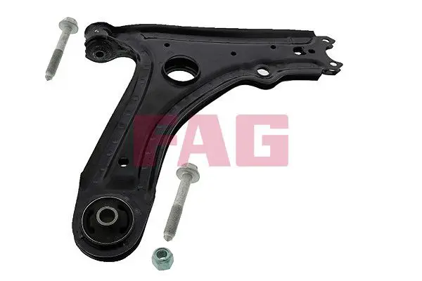 821 0303 10 Рычаг VW GOLF II,POLO/SEAT 