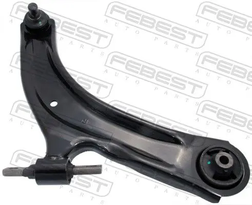 Febest 0224J10RH Рычаг правый NISSAN QASHQAI