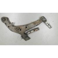 Рычаг подвески перед. правая Nissan Primera P12 2002-2007 2003 54500AV605