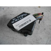 Блок предохранителей Volkswagen PASSAT 5GP 2000 8D2941824
