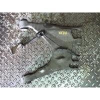 Рычаг подвески зад. правая Audi A8 (D3) 2004-2010 2004 4E0511512F
