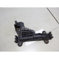 Направляющая заднего бампера правая VAG 100 [C4] (1991 - 1994) 4A0807484