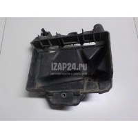 Крепление АКБ (корпус/подставка) VAG A1 (8X) (2010 - 2018) 6C0915331D