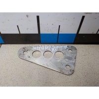 Пластина крепежная VAG A8 [4D] (1994 - 1998) 4D0199607F