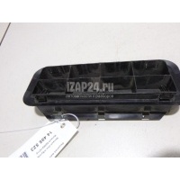 Решетка вентиляционная Renault Clio II/Symbol (1998 - 2008) 8200213712