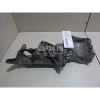 Кронштейн генератора Renault Clio II/Symbol (1998 - 2008) 688301819R