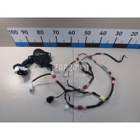 Проводка (коса) Toyota Camry V70 (2017 - ) 8215106R00