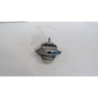 Подушка крепления двигателя Land Rover Discovery 3 2004-2009 2007 KKB500511