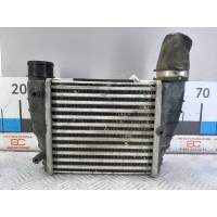 Интеркулер Audi A4 B7 (2004-2007) 2006 8E0145806Q