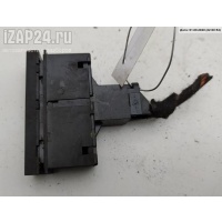 Кнопка аварийной сигнализации (аварийки) Audi A6 C6 (2004-2011) 2005 4F0941509