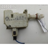 Активатор (привод) замка лючка бака Volkswagen Golf-4 2002 3B0959782