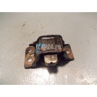 Опора двигателя правая Renault Megane II (2003 - 2009) 8200592642
