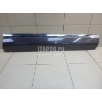 Накладка двери передней правой VAG Touareg (2010 - 2018) 7P6854940HGRU