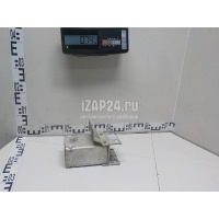 Кронштейн усилителя переднего бампера левый Land Rover Discovery II (1998 - 2004) DXE000050