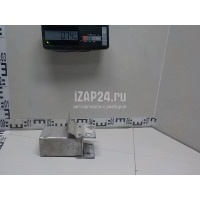Кронштейн усилителя переднего бампера правый Land Rover Discovery II (1998 - 2004) DXE000040