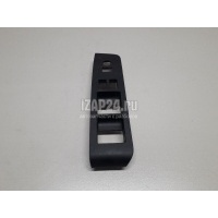 Накладка блока управления стеклоподъемниками Nissan X-Trail (T31) (2007 - 2014) 80961JG40A