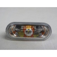 Повторитель на крыло VAG Amarok (2010 - ) 7E0949117