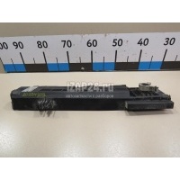 Кронштейн радиатора BMW 1-серия F20/F21 (2011 - ) 17117600536