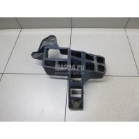 Направляющая заднего бампера правая Renault Sandero (2009 - 2014) 8200735455