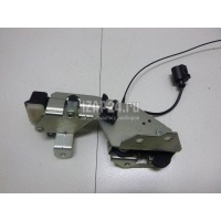 Замок багажника VAG Cayenne (2003 - 2010) 7L6827501B