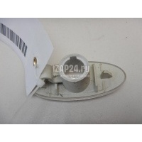 Повторитель на крыло белый Nissan Micra (K12E) (2002 - 2010) 2616089900