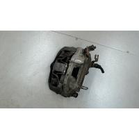 Суппорт перед. левая Audi Allroad quattro 2000-2005 2001 4B0615107B