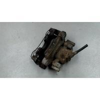 Суппорт перед. левая Renault Scenic 2009-2012 2011 410111495R