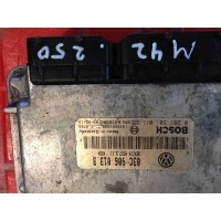 Блок управления двигателем (ДВС) Volkswagen Polo 2003 03C906013B