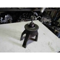 Кронштейн двигателя Volkswagen Transporter 2004 7h0199849at