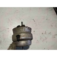 Подушка крепления двигателя Audi A4 B6 2003 8e0199379