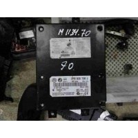 Блок управления (другие) Volkswagen Golf 2010 7P6035730J