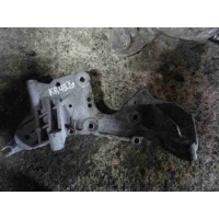 Кронштейн Audi A4 B8 2009 059130147P