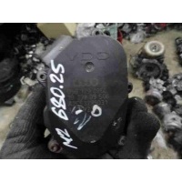 Механизм изменения длины впускного коллектора Volkswagen Touareg 2010 059129086L