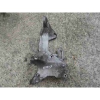 Кронштейн генератора Volkswagen Golf 5 2008 022260089M